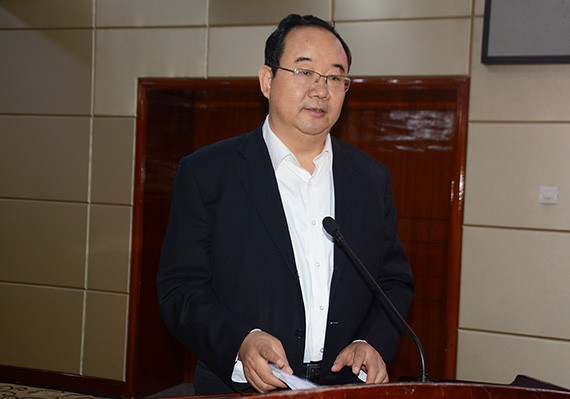 20160907204331354001