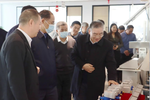 20230207144452454002